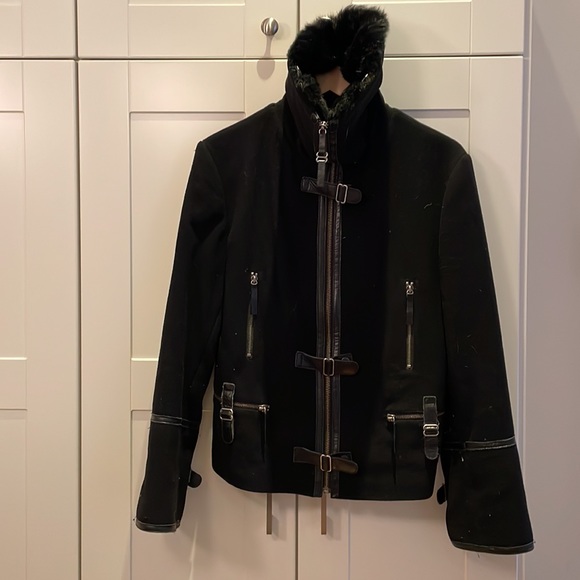 Winter jacket with fur collar - Picture 2 of 4